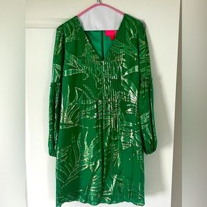 Stunning Lilly Pulitzer shift dress!